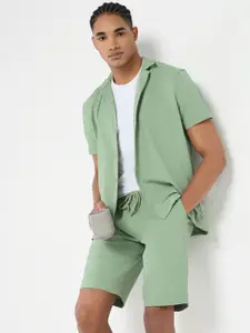 SHOWOFF Cuban Collar Short Sleeves Shirt With Short