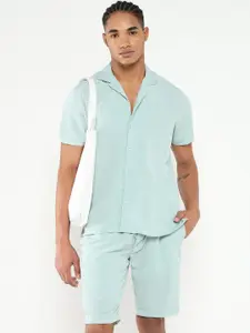 SHOWOFF Cuban Collar Shirt With Short