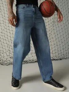 Hubberholme Men Loose Relaxed Baggy Fit Light Fade Jeans