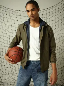 Hubberholme Men Lighweight Relaxed Fit Reversible Windcheater Jacket