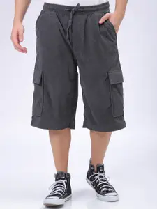The Indian Garage Co Men Loose Fit Cargo Shorts