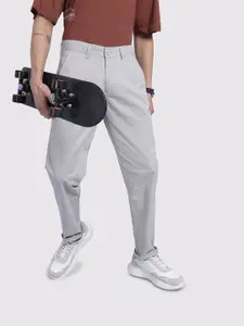 The Roadster Life Co. Men Regular Fit Cotton Chinos