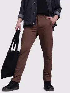 The Roadster Life Co. Men Pure Cotton Regular Fit Chinos