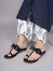 Anouk Women Textured One Toe Flats