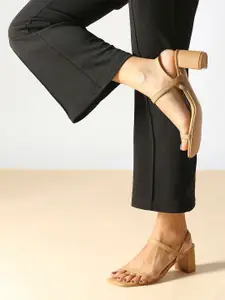 Inc 5 Women Solid  Block Heel Sandals