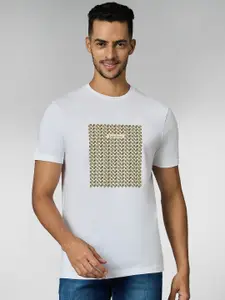 LOUIS STITCH Men Super Combed Cotton White Regular Fit Round Neck T-Shirt