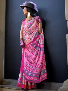 Mitera Women Pink Crepe Abstract Printed Saree
