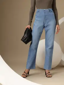 Chemistry Women Straight Fit Frayed High-Rise Light Fade Stretchable Jeans