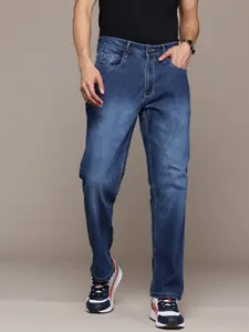 The Roadster Lifestyle Co.  Men Light Fade Stretchable Jeans