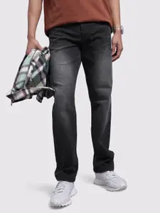 The Roadster Life Co. Men Light Fade Regular Fit Stretchable Jeans