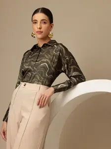 Chemistry Abstract Printed Drop-Sleeves Satin-Finish Semiformal Shirt