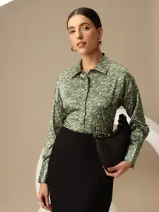 Chemistry Abstract Printed Drop-Sleeves Satin-Finish Semiformal Shirt