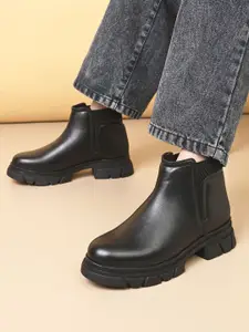 Roadster Women Solid Block Heeled Boots