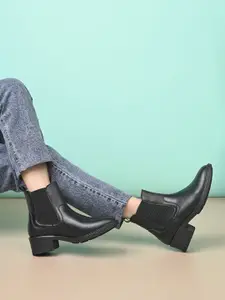 The Roadster Lifestyle Co Women Casual Chelsea Boots