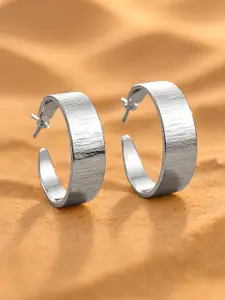 Rubans Rhodium-Plated Brushed Texture Curved Half Hoop Earrings Elegant Jewelry Design