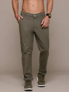 The Roadster Lifestyle Co. Men Relaxed Fit Chinos