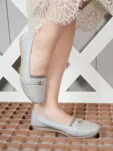 The Roadster Lifestyle Co Women Ballerinas Flats