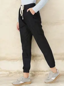 Miss Chase Women Mid-Rise Denim Joggers