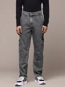 The Roadster Lifestyle Co. Men Straight Fit Cargo Style Jeans