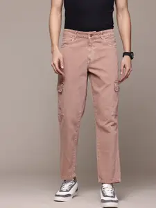 The Roadster Lifestyle Co. Men Pure Cotton Cargo Style Relaxed Fit Jeans