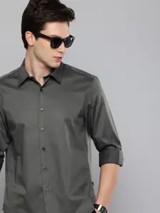 Levis Slim Fit Opaque Casual Shirt