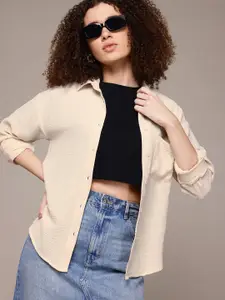 The Roadster Lifestyle Co. Crinkle Textured Casual Shirt