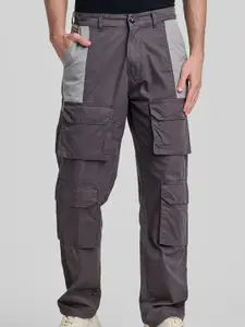 Snitch Men Smart Regular Fit Cotton Cargos Trousers