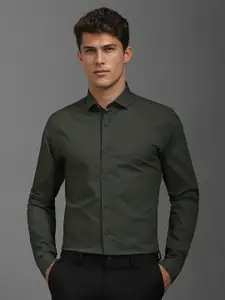 Louis Philippe Sport Men Super Slim Fit Opaque Printed Casual Shirt