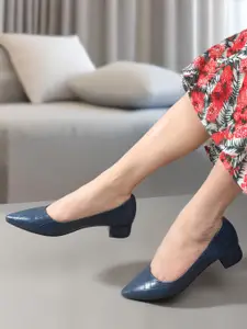 Carlton London Textured Block Pumps