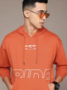 The Roadster Lifestyle Co. Men Printed Hooded Sweatshirt