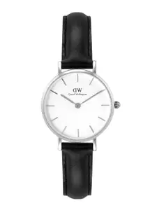 Daniel Wellington Women Dial & Leather Straps Analogue Watch DW00100242K