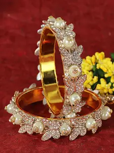 LAVAZZA Set Of 2 Cubic Zirconia Studded & Beaded Bangles