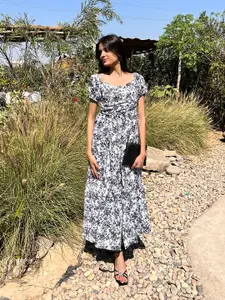 Stylecast X Hersheinbox Floral Printed Square Neck Puff Sleeves Gathered A-Line Maxi Dress