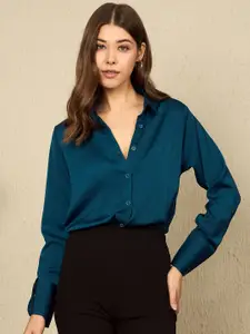 The Roadster Lifestyle Co. Women Spread Collar Textured Satin Casual Shirt