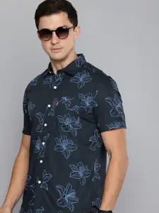 Levis Pure Cotton Floral Printed Slim Fit Casual Shirt