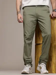 The Roadster Life Co. Men Pure Cotton Chinos Trousers