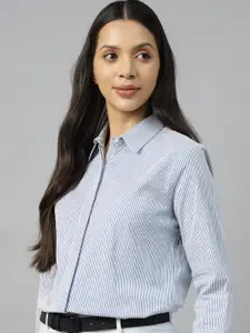 Hancock Women Standard Spread Collar Vertical Striped Cotton Seer Sucker Formal Shirt