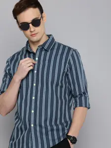 Levis Pure Cotton Slim Fit Vertical Striped Casual Shirt