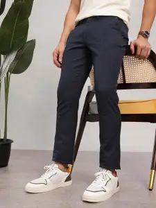 Nautica Men Textured Slim Fit Chino Trousers