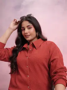 DressBerry Curve Plus Size Seersucker Casual Shirt