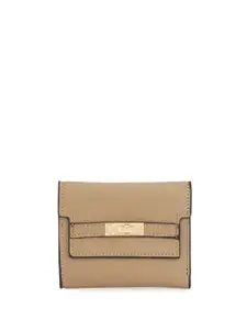 Globus Women Vegan Leather Textured Twist Lock Detail Three Fold Wallet