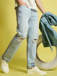 Bene Kleed Men Relaxed Fit Mildly Distressed Light Fade Cotton Jeans