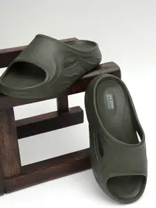 OZZOH Men Rubber Slip-On