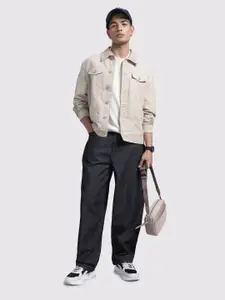 The Roadster Life Co. Men Mid-Rise Pure Cotton Baggy Fit Jeans