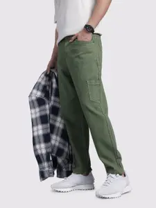 The Roadster Life Co. Men Loose Cropped Fit Cargo Style Jeans