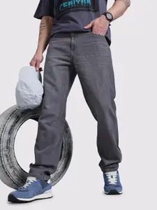 The Roadster Life Co. Men Relaxed Fit Light Fade Jeans