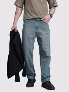 The Roadster Life Co. Men Washed Effect Pure Cotton Light Fade Straight Fit Jeans