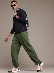 The Roadster Lifestyle Co. Men Slouchy Fit Jeans