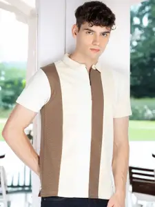 Status Quo Men Colourblocked Polo Collar Pockets T-shirt