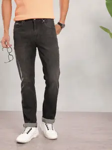 Nautica Men Straight Fit Mid-Rise Light Fade Stretchable Jeans